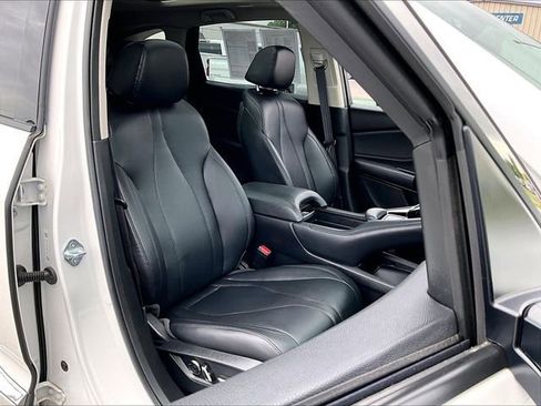 Used 2023 Acura RDX AWD image 11