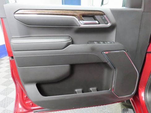 Used 2024 GMC Sierra 1500 Elevation w/ LPO, Elevation Black Package image 57