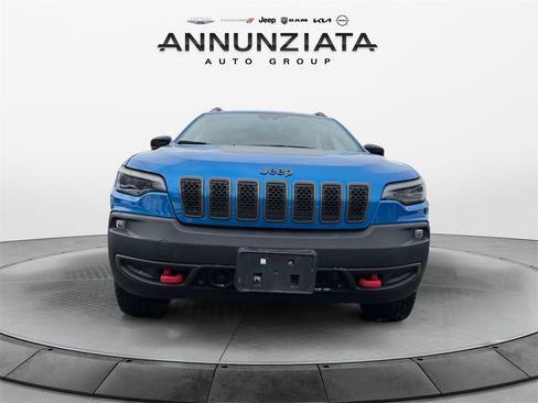 Used 2022 Jeep Cherokee Trailhawk image 8