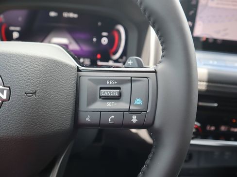 New 2025 Nissan Rogue Platinum w/ Platinum Premium Package image 21