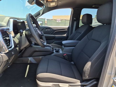 New 2026 GMC Canyon Elevation w/ Convenience Package RWD image 20