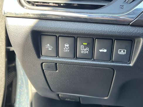 Used 2017 Toyota Avalon XLE FWD image 33