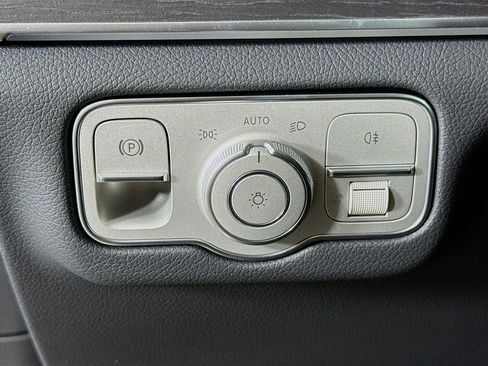 Used 2026 Mercedes-Benz GLE 350 4MATIC image 10