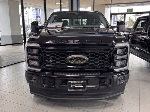 New 2026 Ford F250 Lariat w/ Black Appearance Package image 6