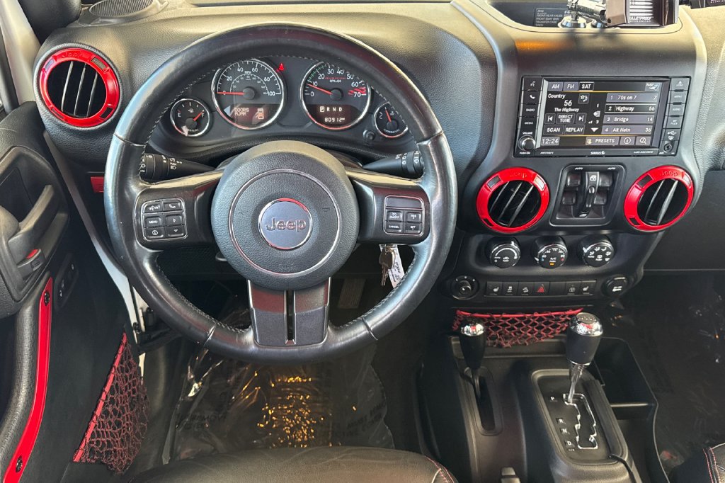 Used 2017 Jeep Wrangler Unlimited Rubicon AWD/4WD image 15