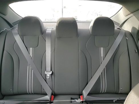 New 2025 Hyundai Elantra SEL image 28