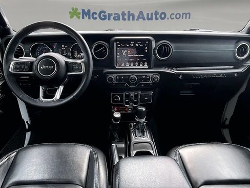 Used 2023 Jeep Wrangler Unlimited Rubicon 4xe w/ Cold Weather Group AWD/4WD image 9