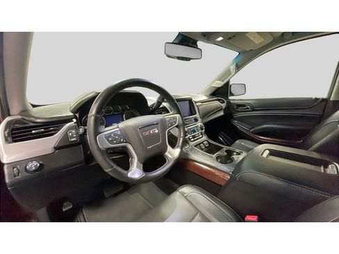 Used 2019 GMC Yukon SLT w/ Open Road Package RWD image 11