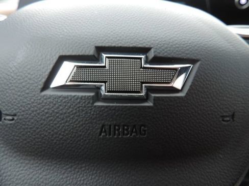 Used 2026 Chevrolet Equinox ACTIV AWD/4WD image 29