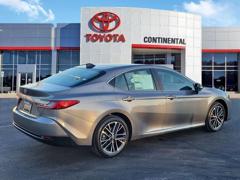 New 2026 Toyota Camry XLE image 5