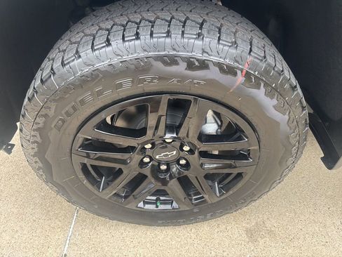 New 2026 Chevrolet Silverado 1500 LT Trail Boss w/ Convenience Package II AWD/4WD image 29