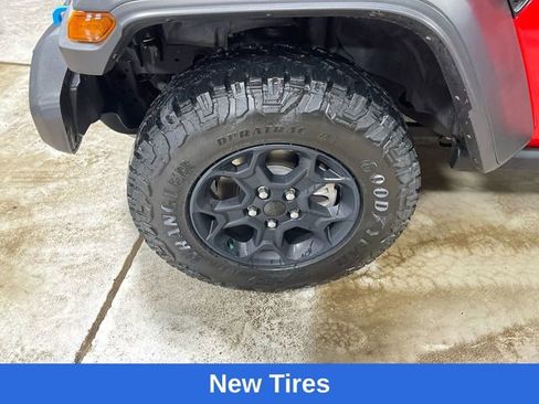 Used 2023 Jeep Wrangler Unlimited w/ Cold Weather Group image 10