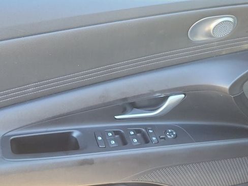 Used 2022 Hyundai Elantra SEL w/ Convenience Package FWD image 22