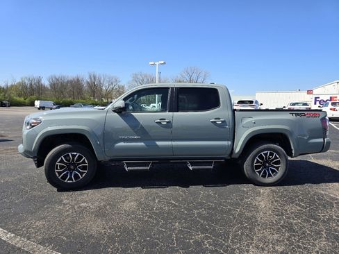 Certified 2023 Toyota Tacoma TRD Sport w/ Advanced Technology Package AWD/4WD image 13
