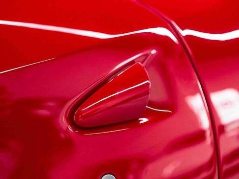 Used 2018 Ferrari 812 Superfast RWD image 26