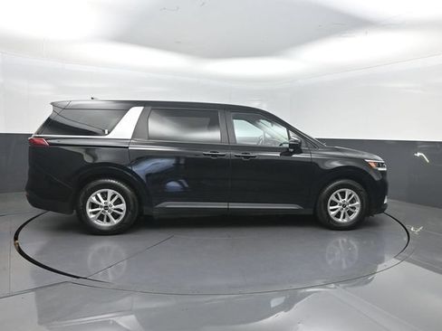 Used 2022 Kia Carnival LX FWD image 30