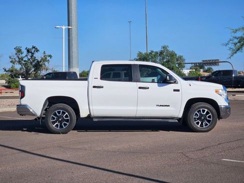 Used 2015 Toyota Tundra SR5 w/ SR5 Upgrade Package image 4