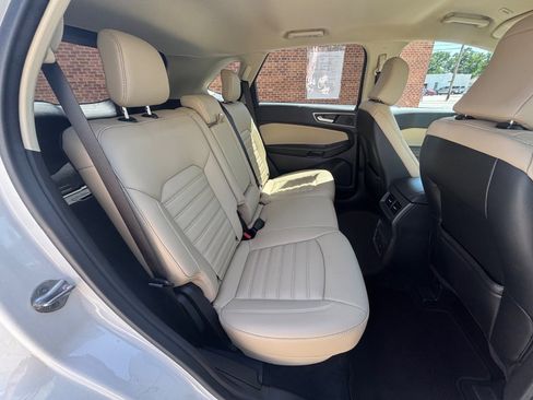 Certified 2023 Ford Edge SEL w/ Convenience Package image 21