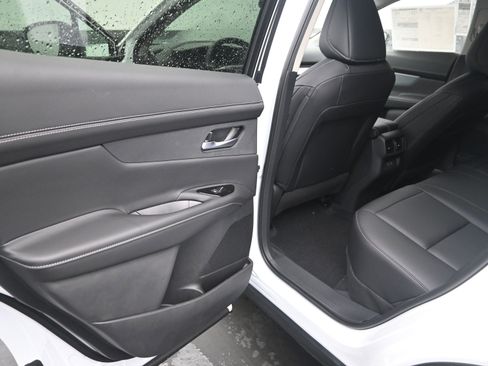 New 2025 Nissan Murano SL w/ Cargo Package image 17