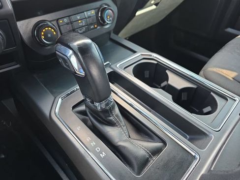 Used 2020 Ford F150 XLT w/ Equipment Group 302A Luxury AWD/4WD image 28