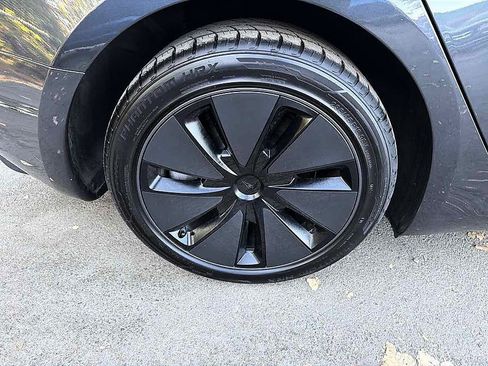 Used 2025 Tesla Model 3 Long Range RWD image 16