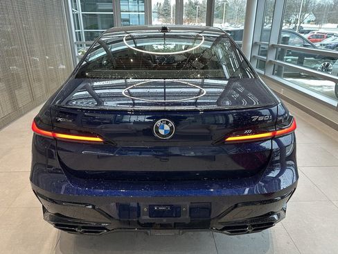 New 2026 BMW 760i xDrive w/ Executive Package image 5