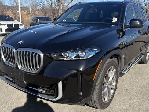 Used 2024 BMW X5 xDrive40i image 5