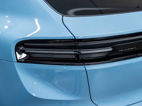 New 2025 Porsche Macan Electric image 21