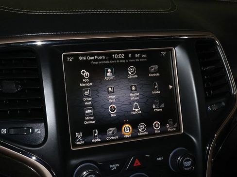 Used 2014 Jeep Grand Cherokee Overland w/ Advanced Technology Group AWD/4WD image 18