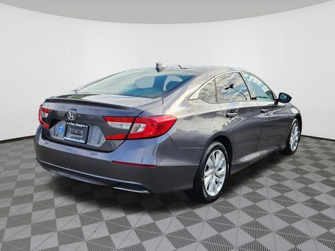Used 2020 Honda Accord LX image 4