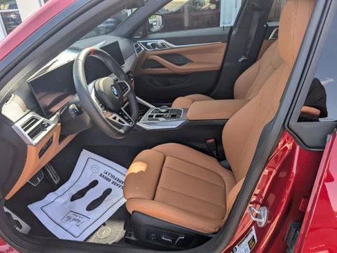 Certified 2024 BMW X7 xDrive40i w/ Executive Package AWD/4WD image 18