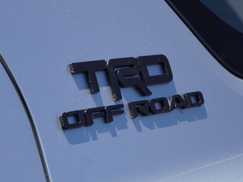 New 2026 Toyota 4Runner TRD Off-Road Premium AWD/4WD image 9