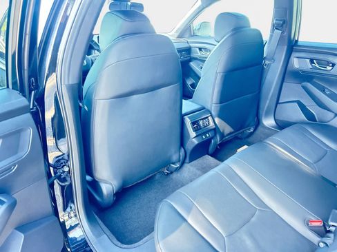 Used 2025 Honda Accord Sport image 12