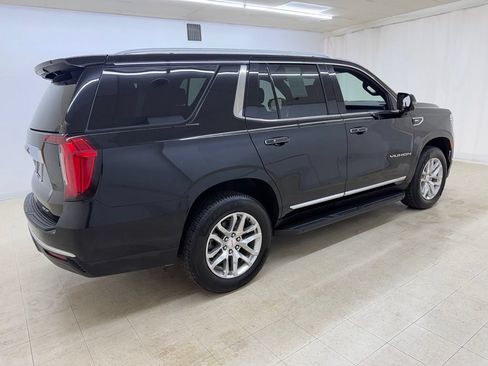 Used 2022 GMC Yukon SLT w/ SLT Premium Package AWD/4WD image 7