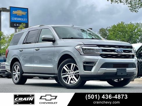 Used 2024 Ford Expedition Limited RWD image 1