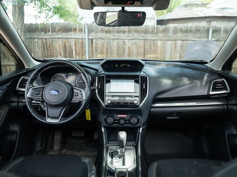 Used 2019 Subaru Forester Premium w/ Popular Package #1 AWD/4WD image 10