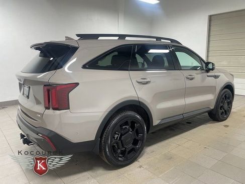 Used 2025 Kia Sorento SX Prestige image 7