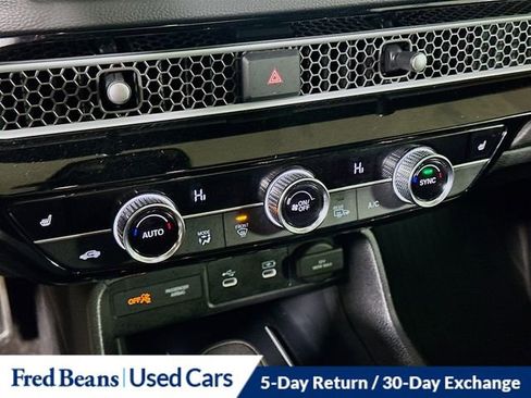 Used 2025 Honda Civic Sport image 16