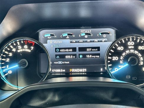 Used 2016 Ford F150 Lariat w/ Equipment Group 502A Luxury image 18