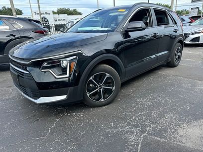 Used 2025 Kia Niro LX