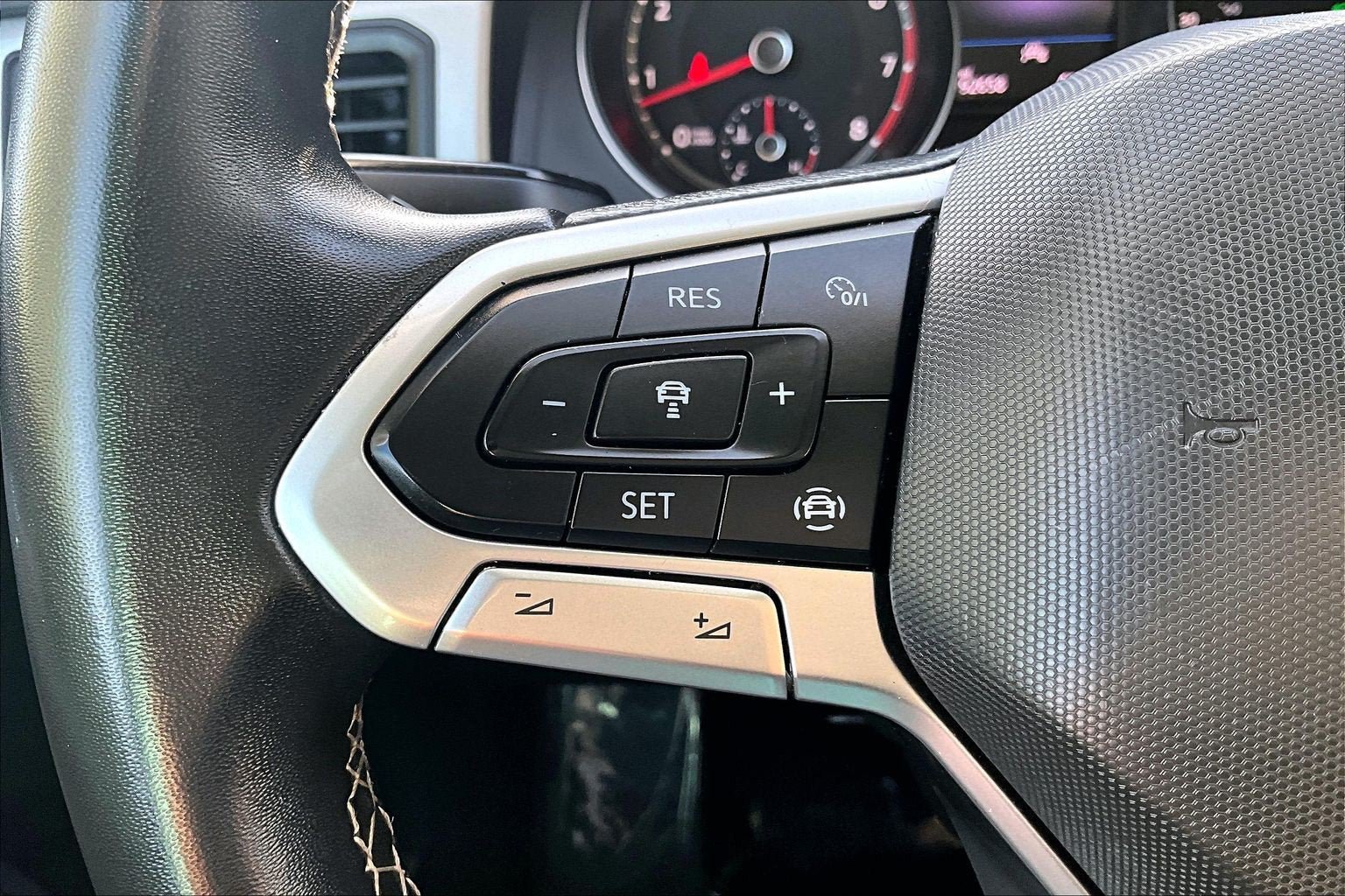Used 2021 Volkswagen Atlas SE AWD/4WD image 16