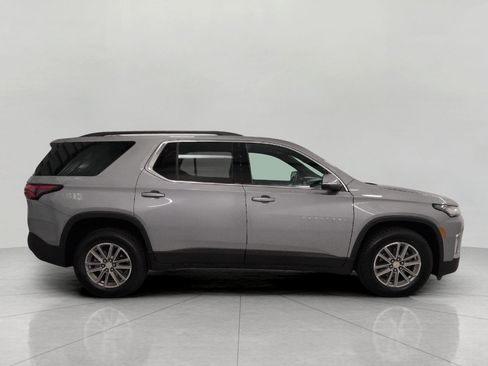 Used 2023 Chevrolet Traverse LT AWD/4WD image 11