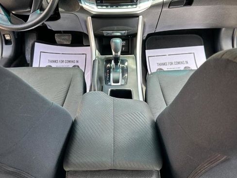 Used 2015 Honda Accord LX image 21