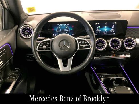 Certified 2022 Mercedes-Benz GLB 250 GLB 250 image 6