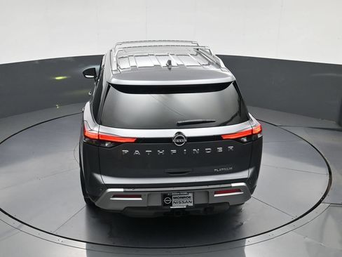 Used 2022 Nissan Pathfinder Platinum w/ Cargo Package FWD image 30