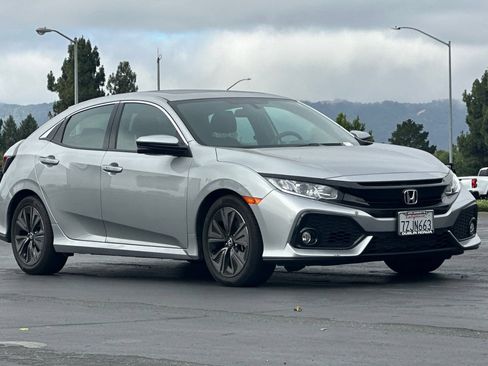 Used 2017 Honda Civic EX image 2