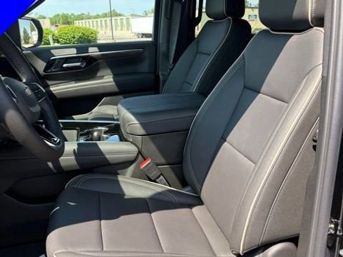 New 2026 Chevrolet Tahoe Premier w/ Sun And Tow Package AWD/4WD image 12