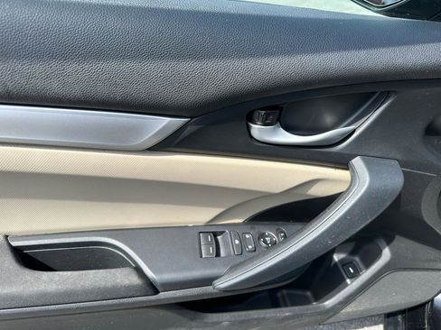 Used 2016 Honda Civic LX-P image 9