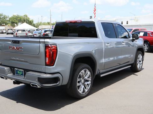Certified 2025 GMC Sierra 1500 Denali w/ Denali Reserve Package AWD/4WD image 9