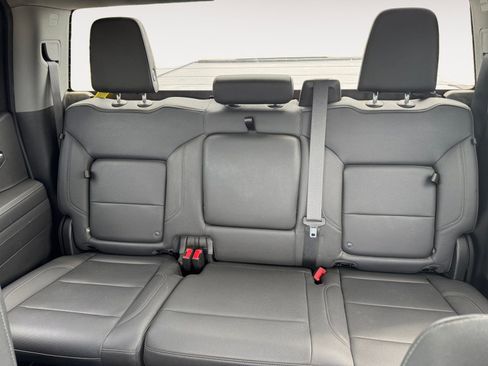 Used 2022 GMC Sierra 1500 SLT w/ SLT Premium Package image 13